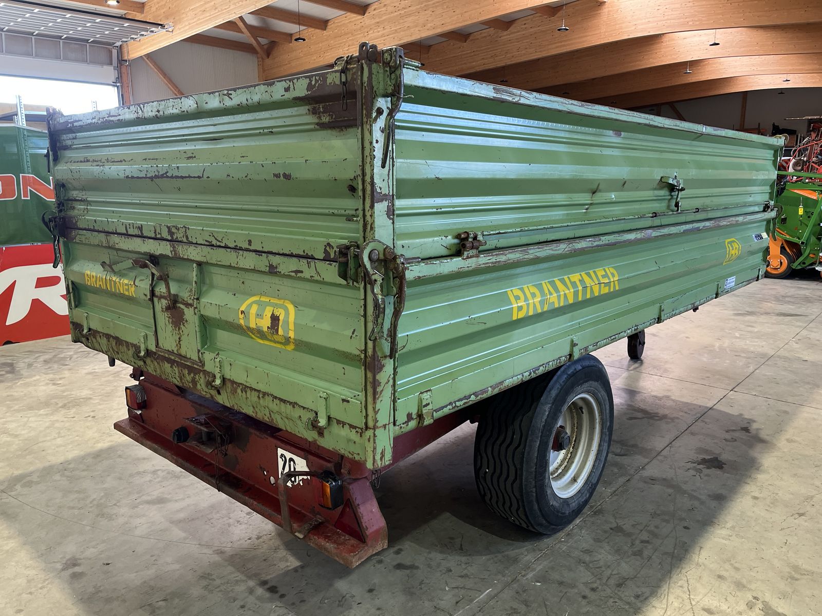 Brantner 1 Achs 3 Seitenkipper 6to Nutzlast 3