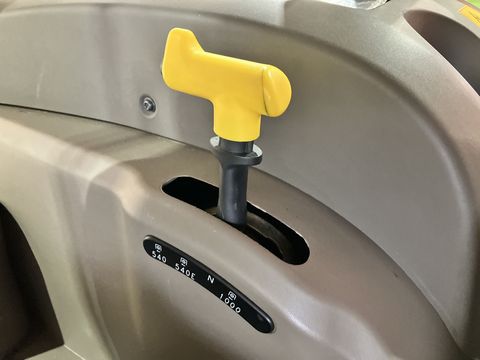 3514-fb848261d487e7a207671ac84a7c38a5-6127435