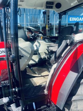 Massey Ferguson MF 4708 M Dyna-2 Kabine