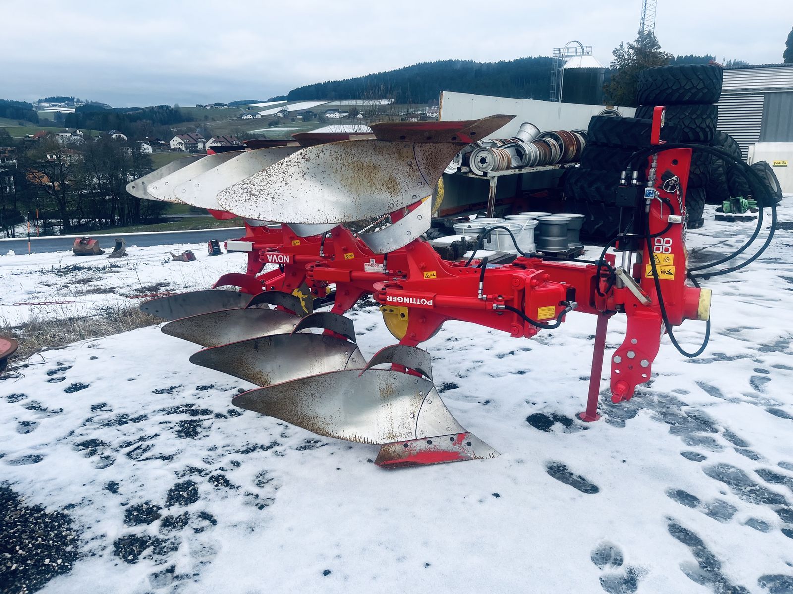 Pöttinger Servo 25 Nova 4 Scharig 2