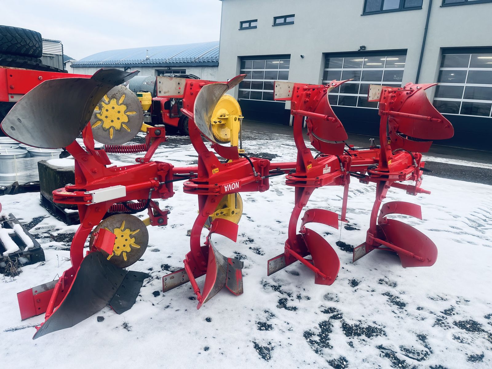 Pöttinger Servo 25 Nova 4 Scharig 3