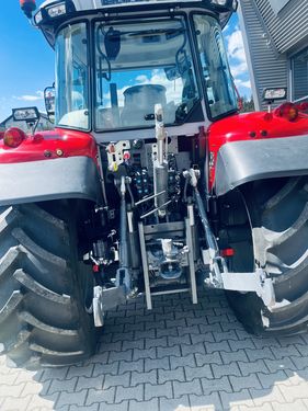 Massey Ferguson MF 5S.115 Dyna-6 Efficient