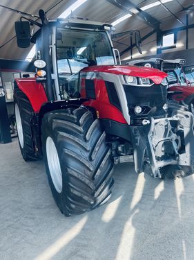 Massey Ferguson MF 6S.155 Dyna-VT Exclusive