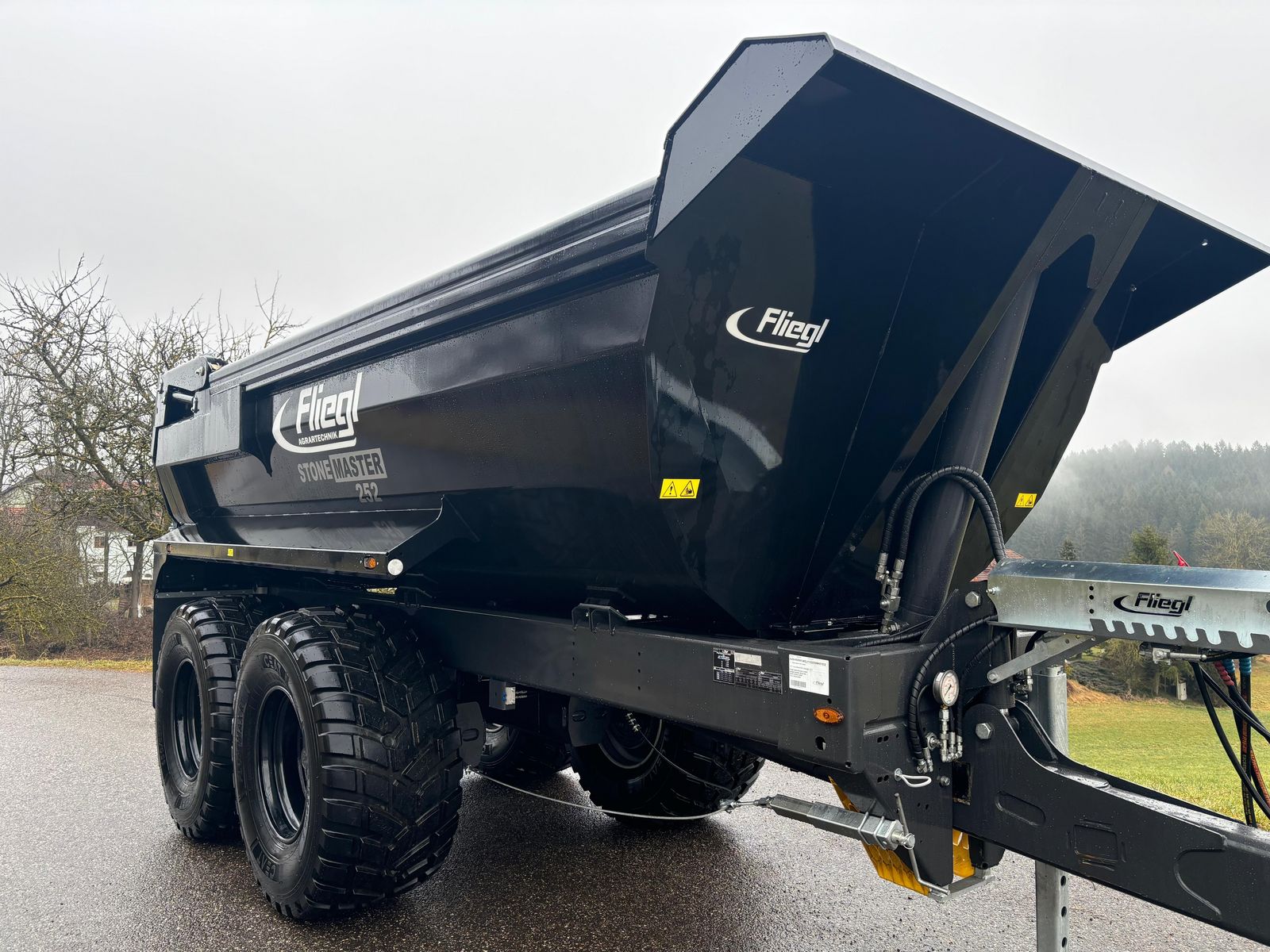 Fliegl Stone Master 252 1