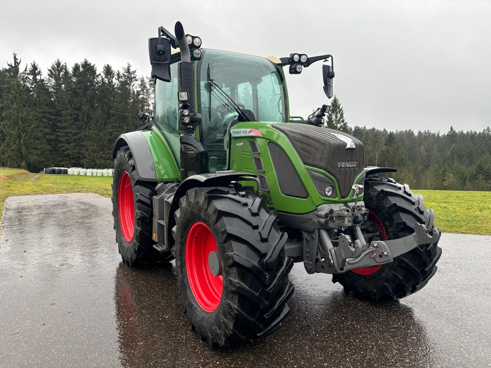 Fendt 516 Vario 1