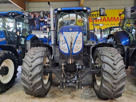 New Holland T7.210...