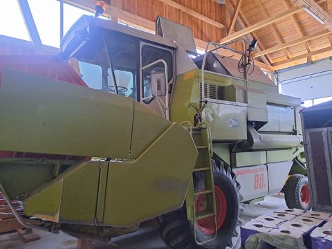 Claas Dominator 88 S