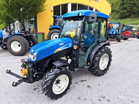 <strong>New Holland T3040</strong><br />