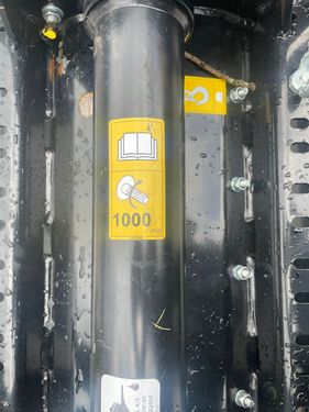 3517-1383a06ad1eaa6327b850680e5b67822-5913854