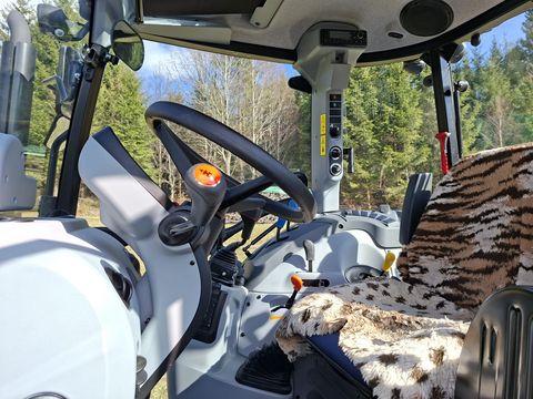 New Holland T4.75 Stage V