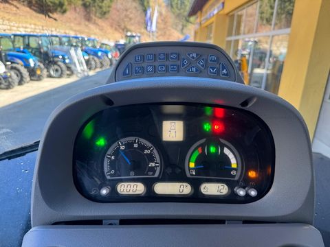 New Holland T5.140 Dynamic Command (Stage V)