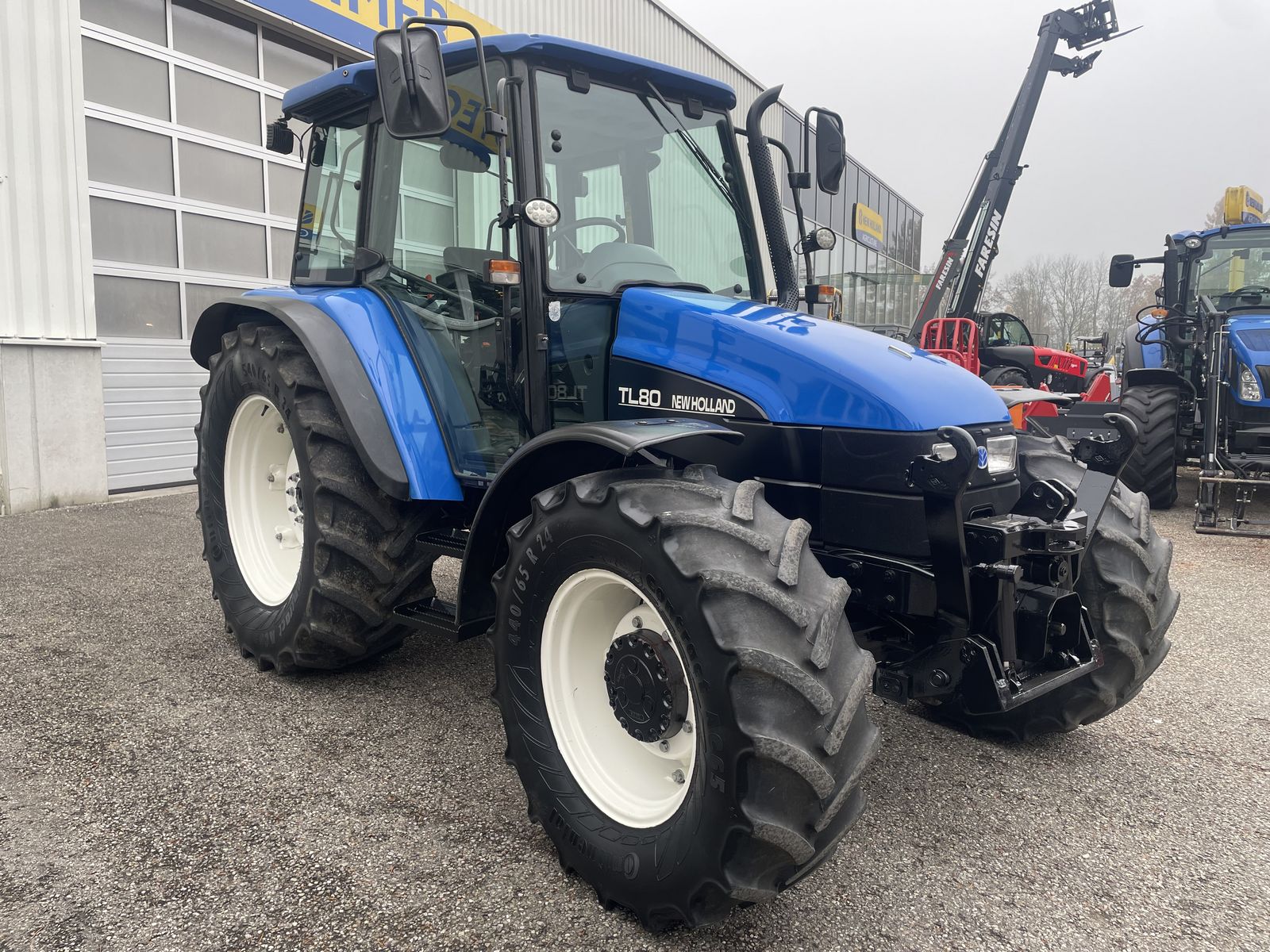 New Holland TL80 (4WD) 2