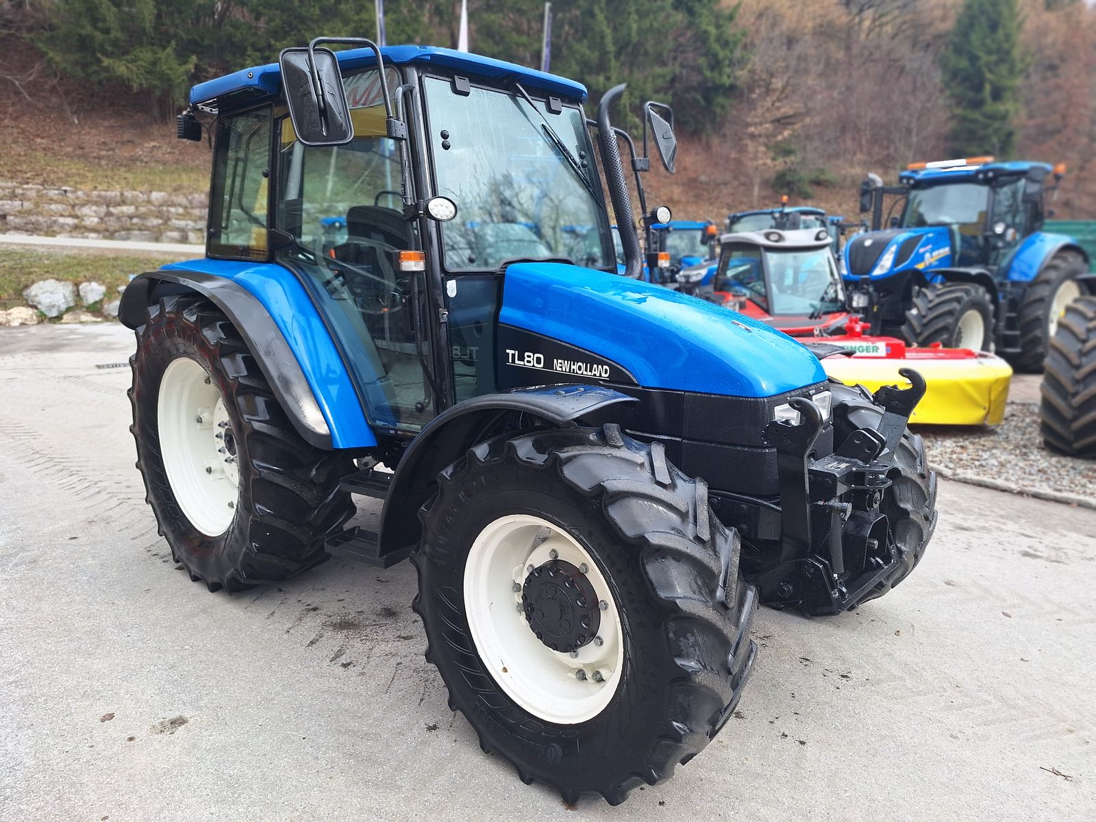 New Holland TL 80 2