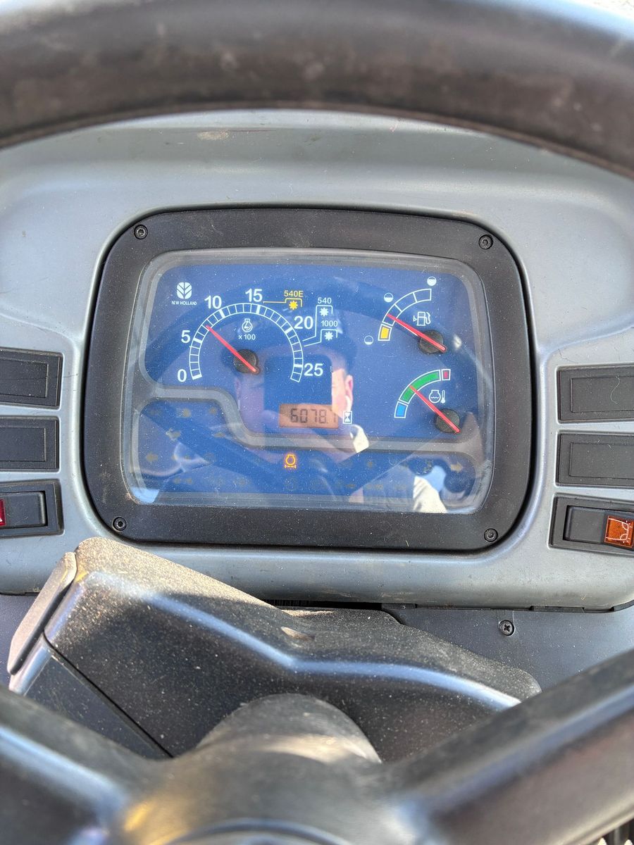 New Holland TN-D 85 A 3