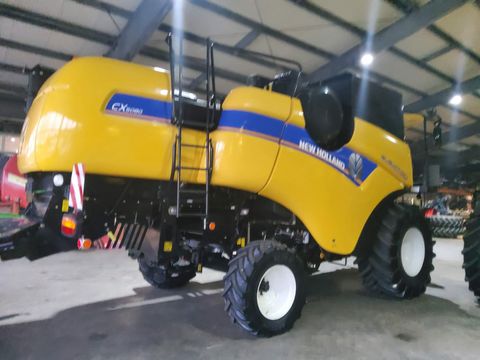 New Holland CX 5080 Elevation