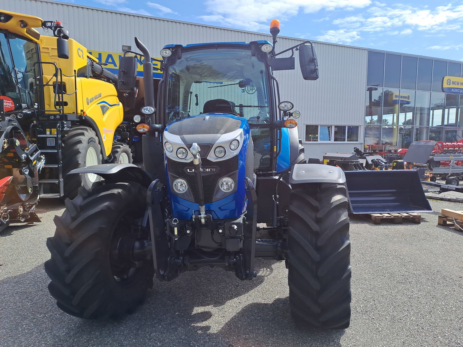 Landini 5-110 Dynamic Stage V 2
