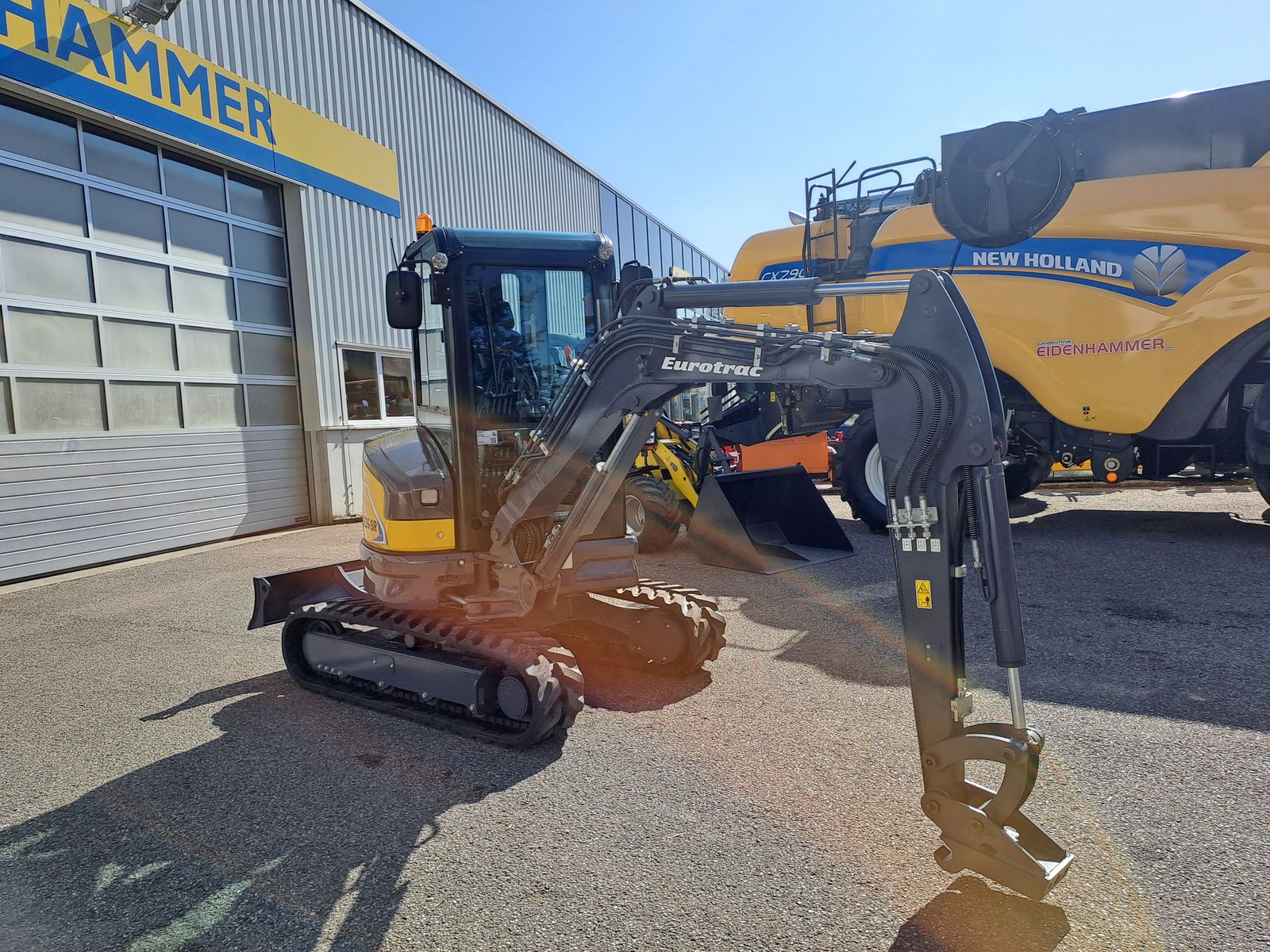 Eurotrac  HE26SR 3