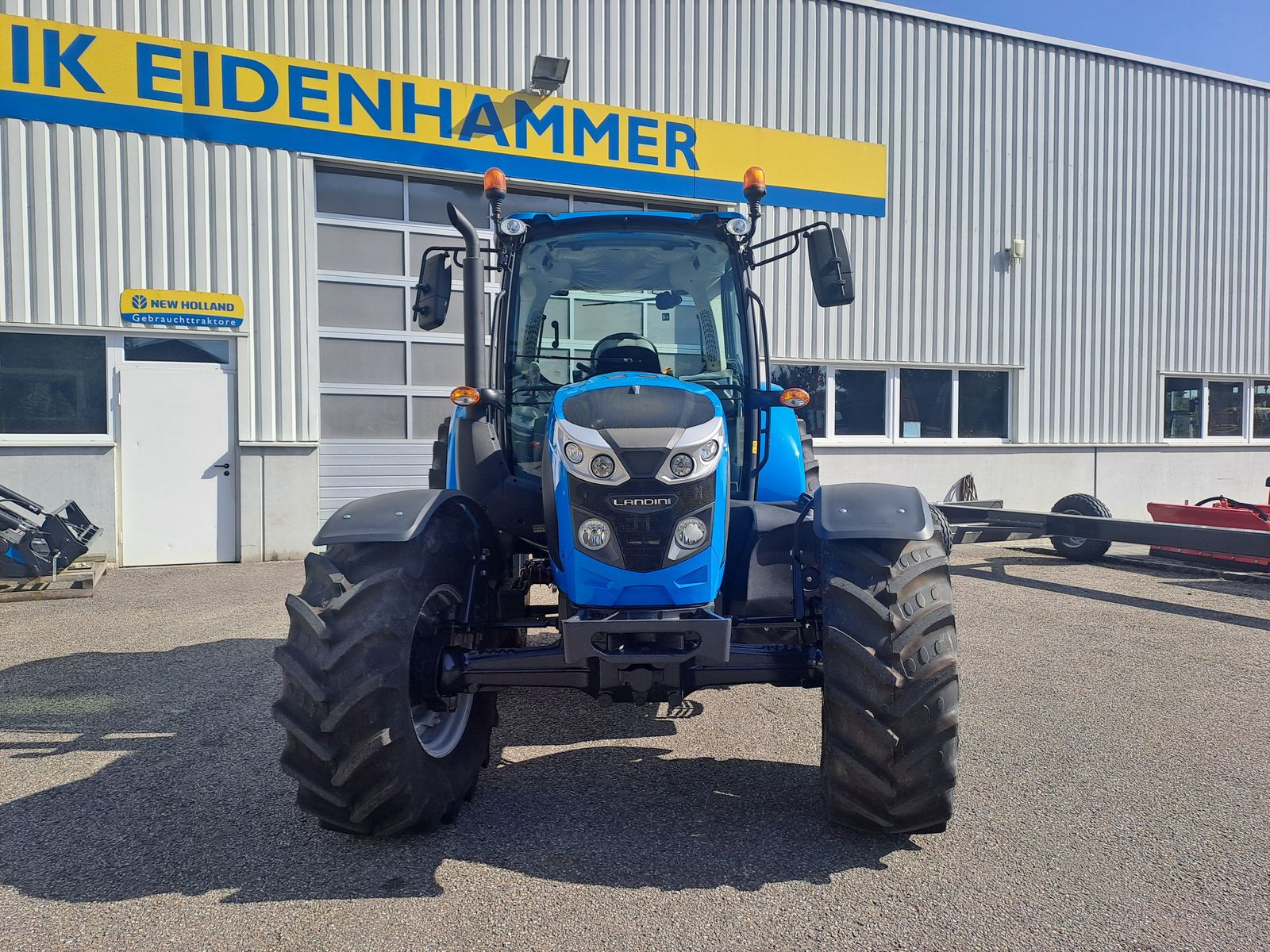 Landini 6-135H  3
