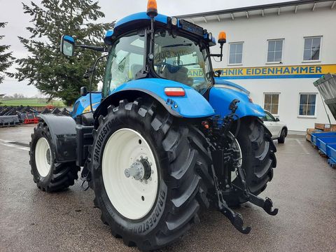 New Holland T7040 Auto Command