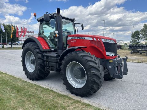 Massey Ferguson MF 8670