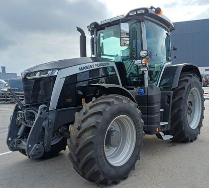 Massey Ferguson MF 8S.225