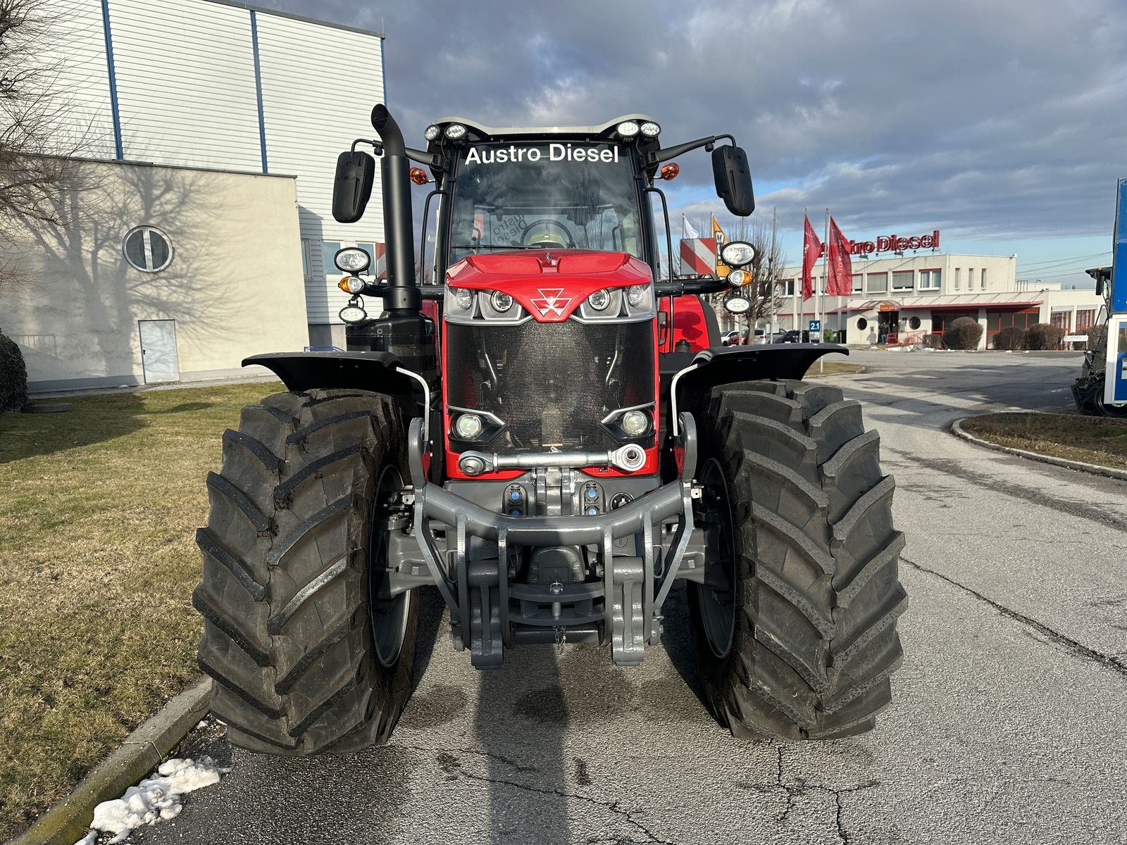 Massey Ferguson MF 8740 S Exclusive (Stage V) 3