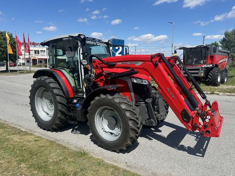 Massey Ferguson MF 5M.115
