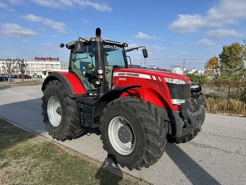 Massey Ferguson MF 8690