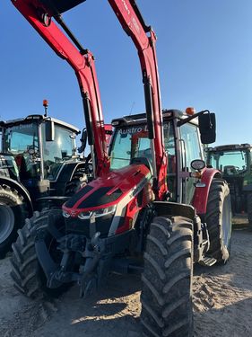 Massey Ferguson MF S5.135