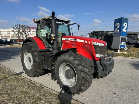 Massey Ferguson MF 8735