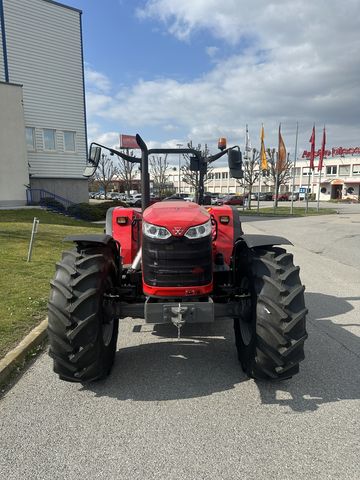 Massey Ferguson MF 4708 M Plattform