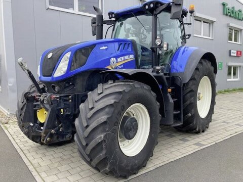 <strong>New Holland T7.275</strong><br />