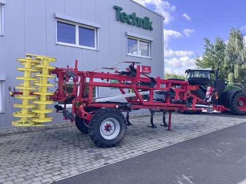 PÖTTINGER TERRIA 4040
