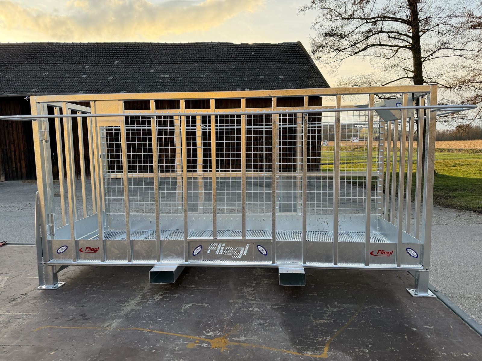 Fliegl Arbeitskorb 3