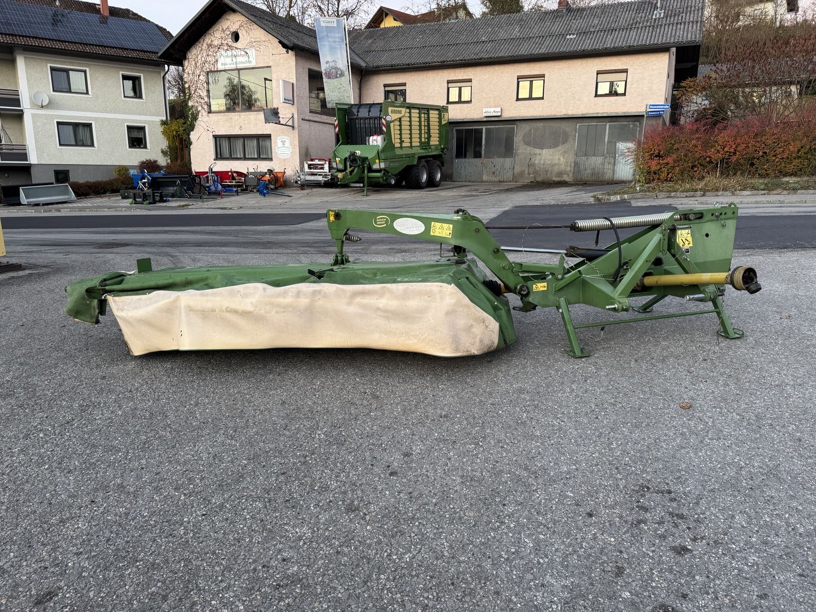 Krone  Easy Cut R 320 2