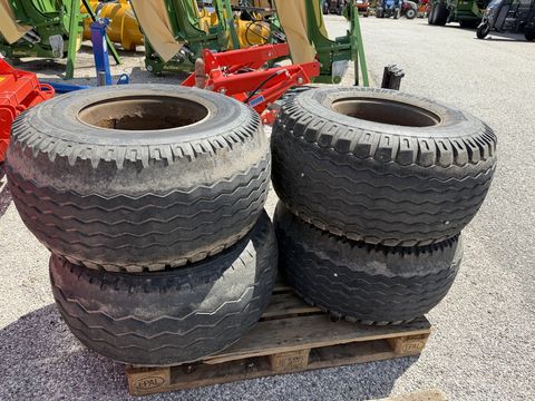 BKT 400/60-15,5