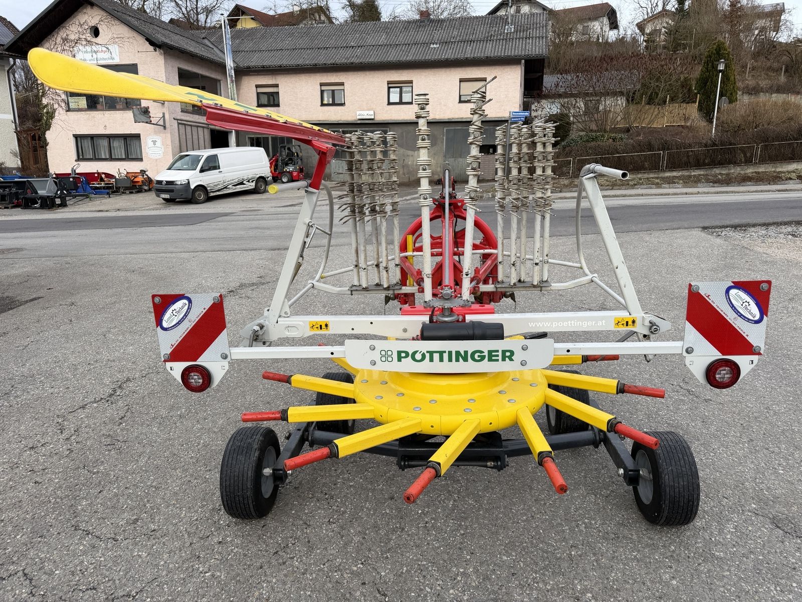 Pöttinger Eurotop 422 3