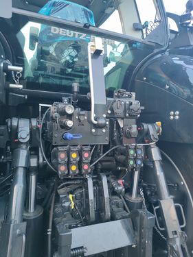 Deutz Fahr 8280 TTV