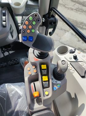 Deutz Fahr 6125 C TTV 