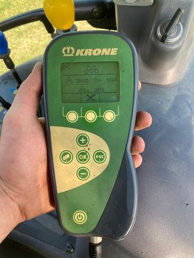 Krone Comprima   V 150 XC