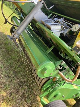 Krone Comprima   V 150 XC