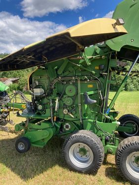Krone Comprima   V 150 XC