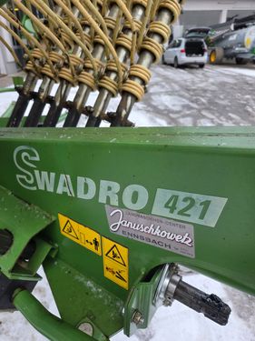 Krone Swadro 421 / 13