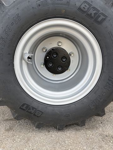 Giant G2700HD+