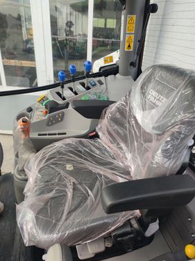 Deutz Fahr 6135 C POWERSHIFT