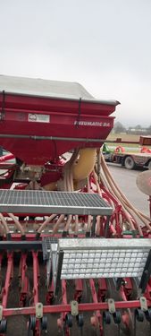 Accord Accord mit V&N Kreiseleggenkombination