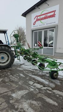 Krone Kreiselzettwender KW 7.92 / 8