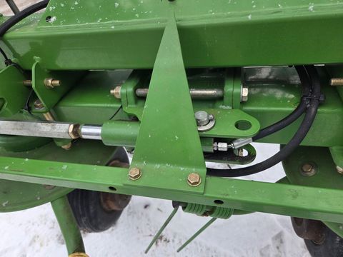 Krone Kreiselzettwender KW 7.92 / 8