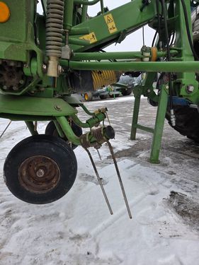 Krone Kreiselzettwender KW 7.92 / 8