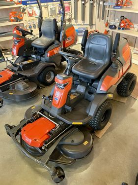 Husqvarna Rider R 420 TsX AWD